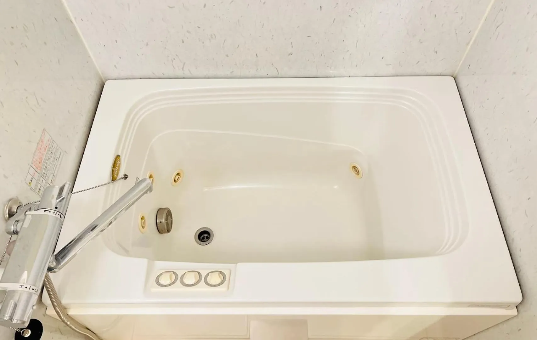 Jun Kabukicho Apartment Tokyo